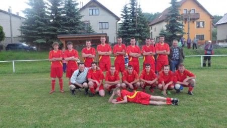 Mužstvo dospelých - jún 2012. Polčas zápasu Jakubovany-L.Ondrej 2:2